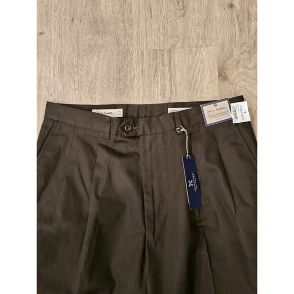 John W Nordstrom Smart Care Stain Resistant Pleated Cuffed Pant Mens 35×29 Brown - Picture 3 of 11